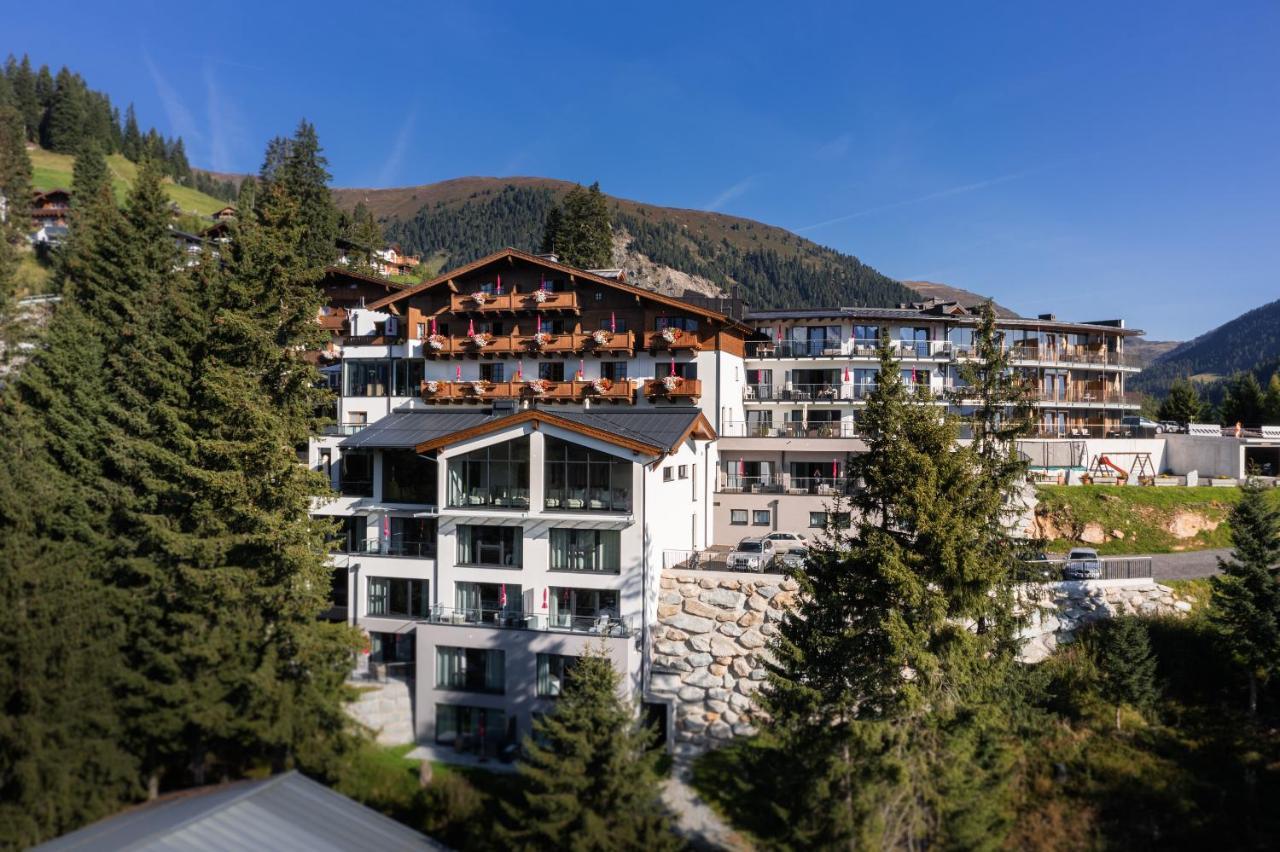 Ursprung Panorama Hotel Koenigsleiten Konigsleiten Bagian luar foto